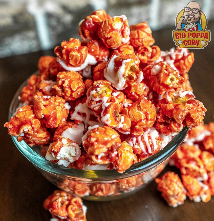 Strawberries 'N' Creme Big Poppa Corn